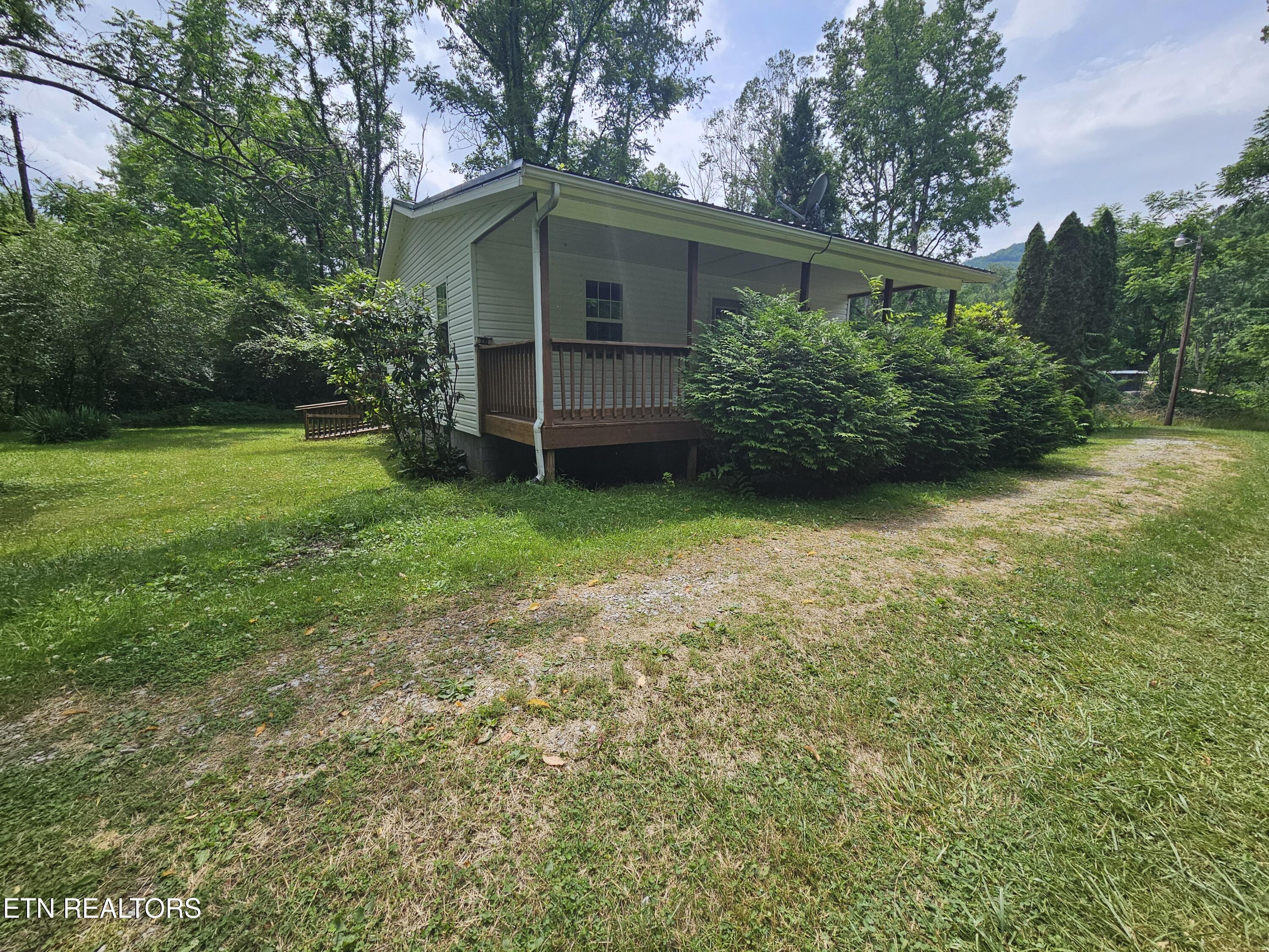 220 Willis Lane