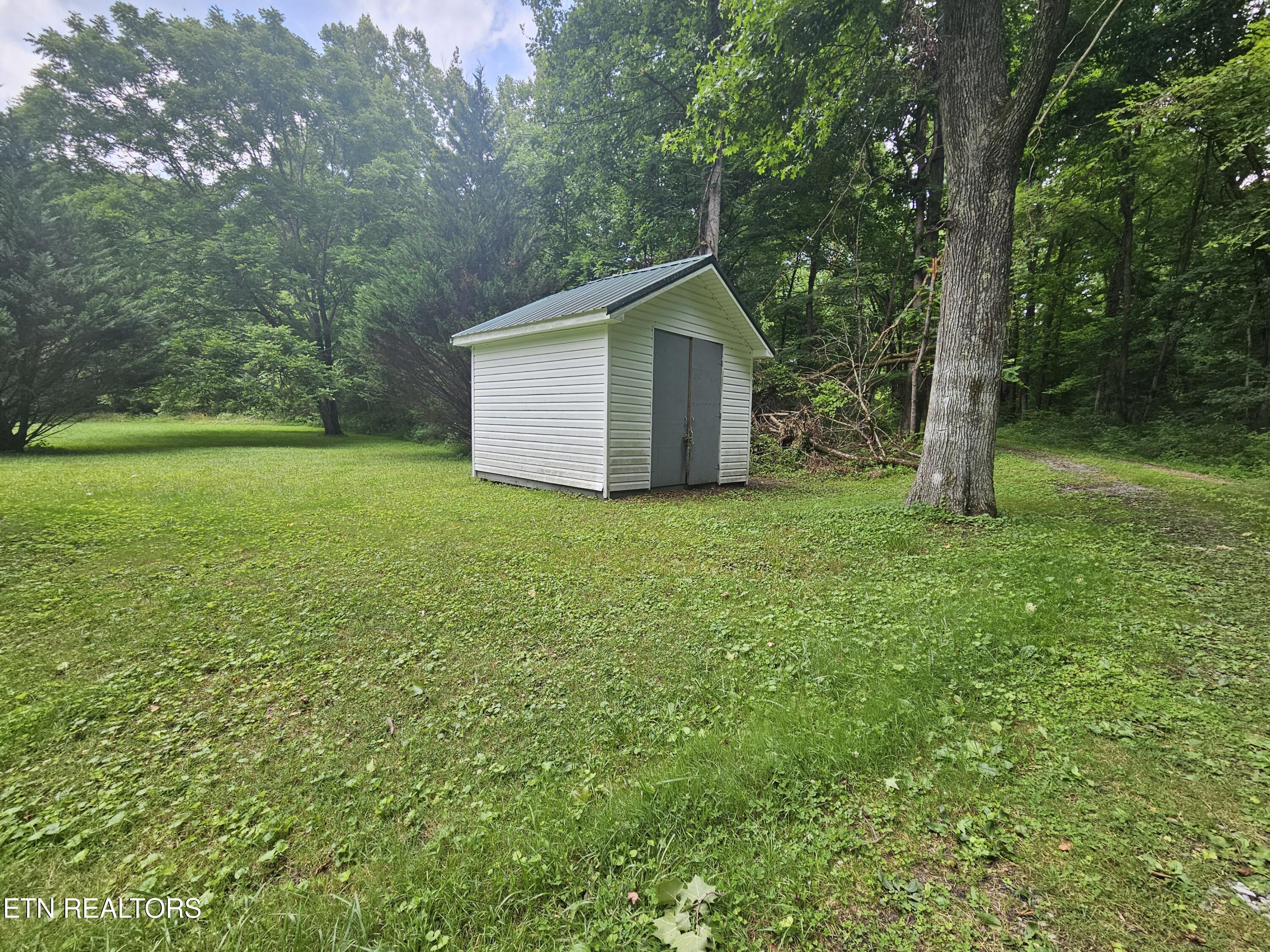 220 Willis Lane