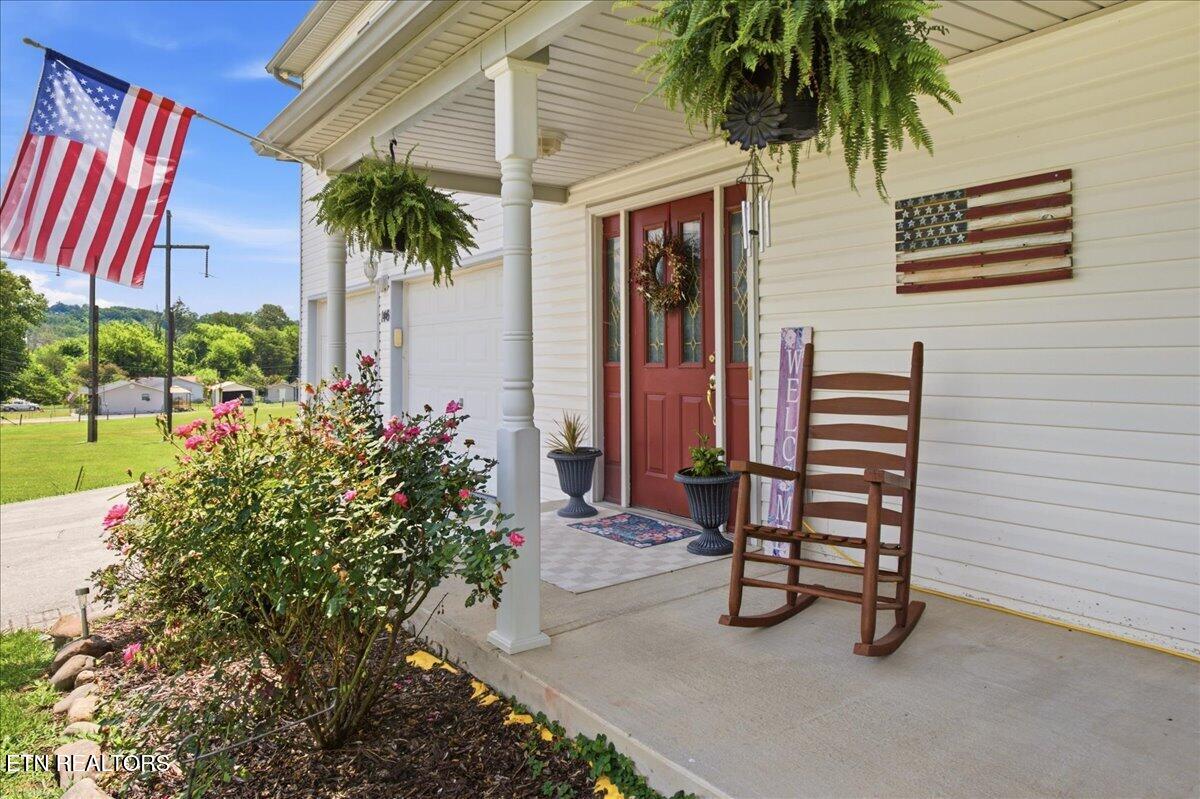 146 Crescent Lane