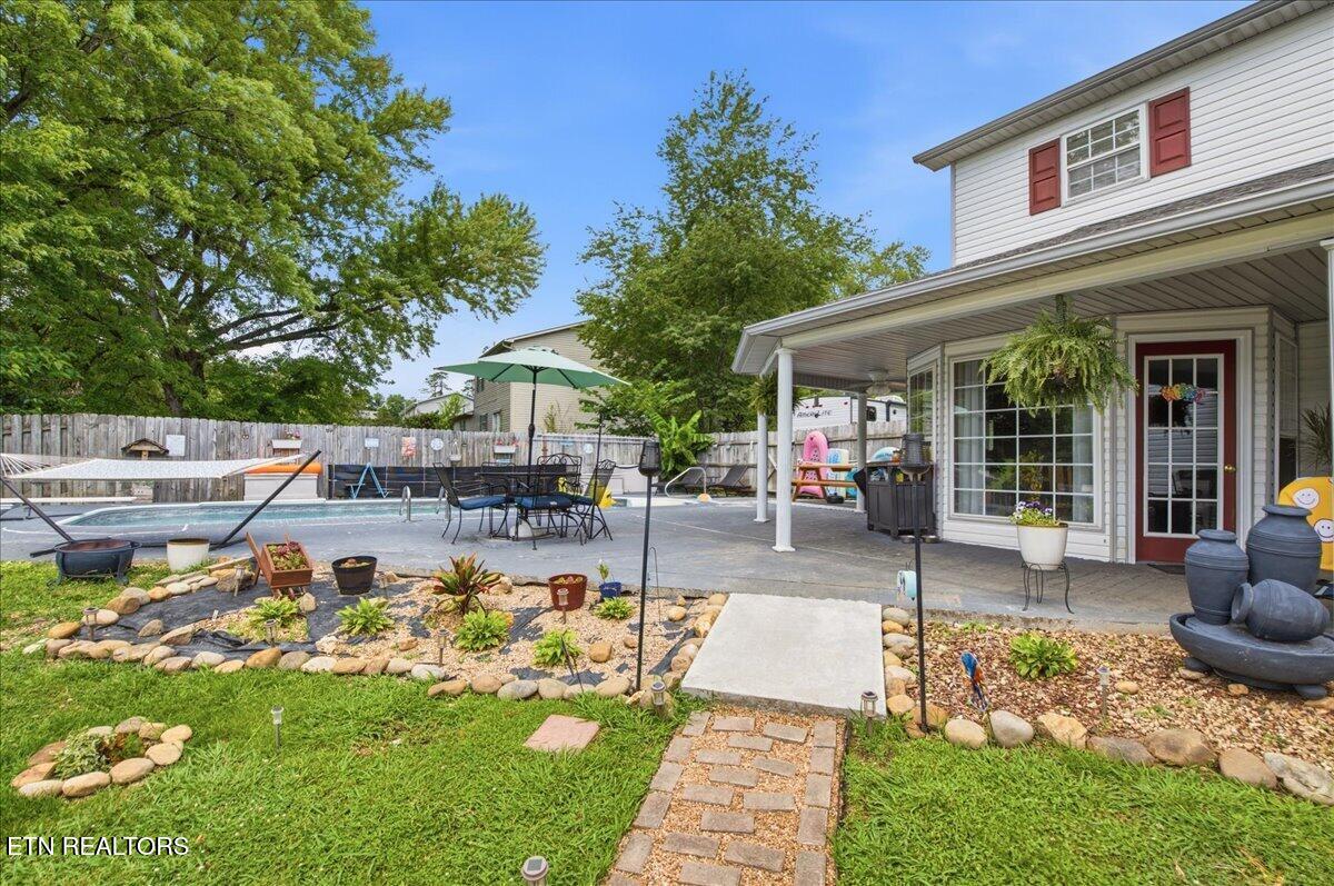146 Crescent Lane