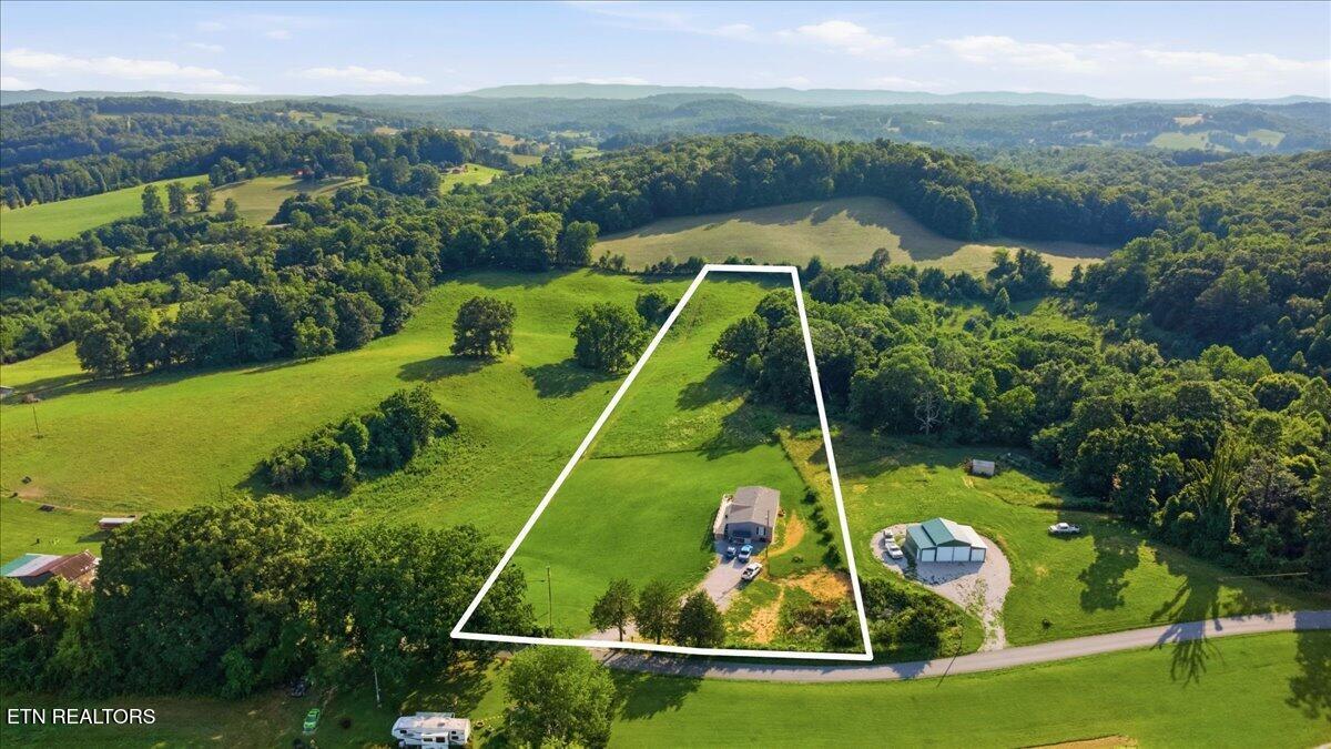 215 Cain Rd
