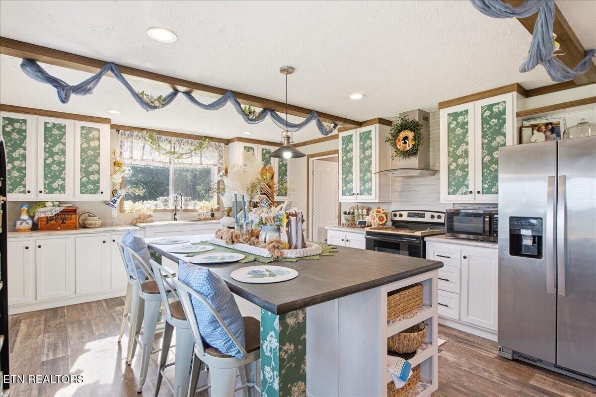 215 Cain Rd