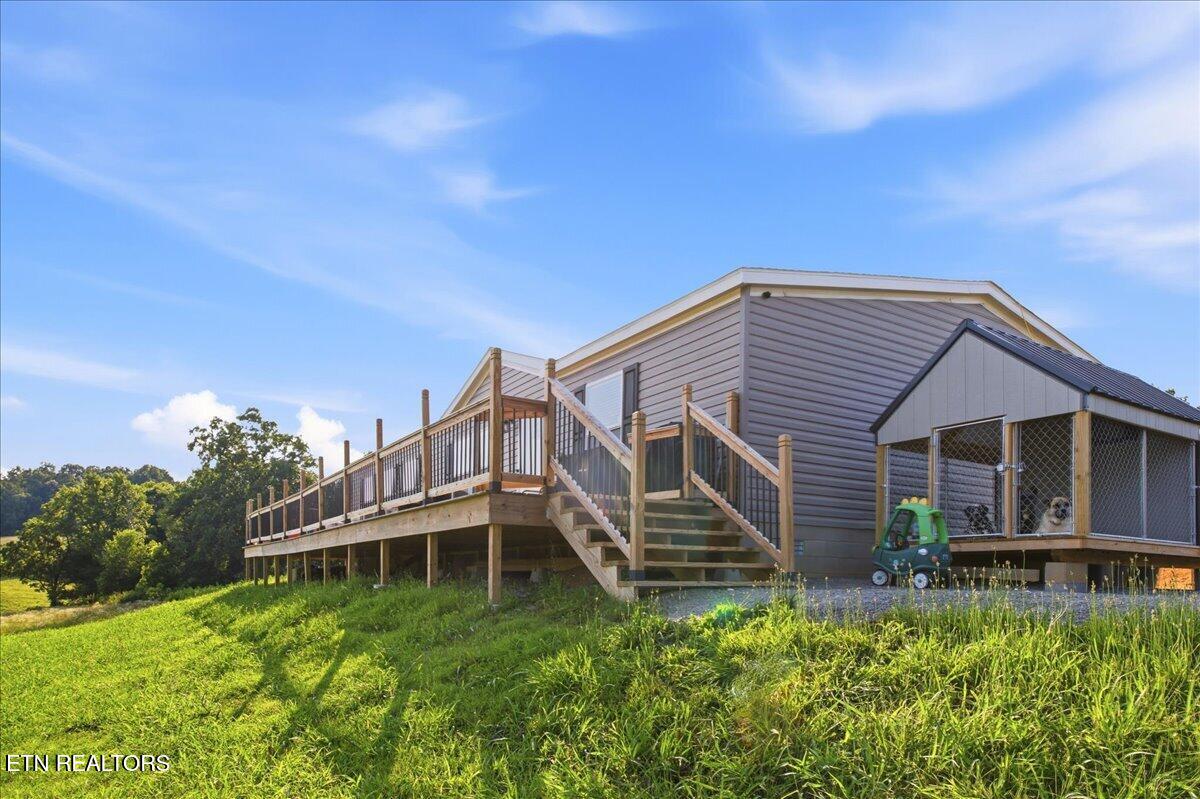 215 Cain Rd