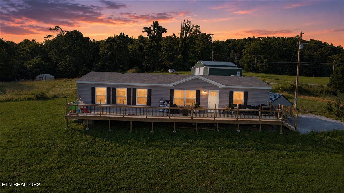 215 Cain Rd