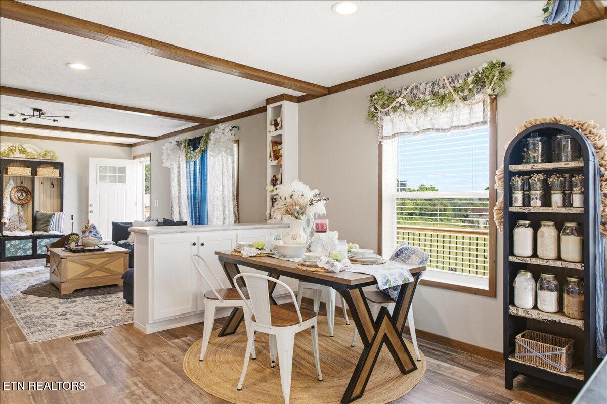 215 Cain Rd