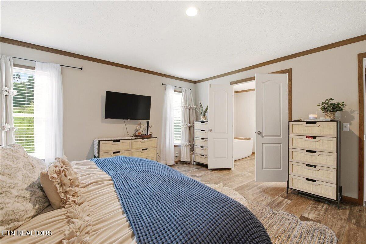 215 Cain Rd
