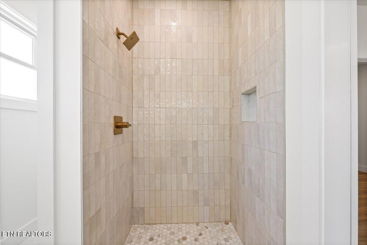 2271 Long Hollow Rd, LaFollette