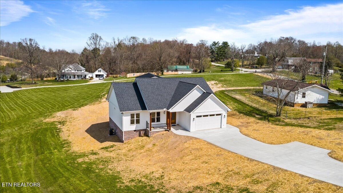 2271 Long Hollow Rd, LaFollette
