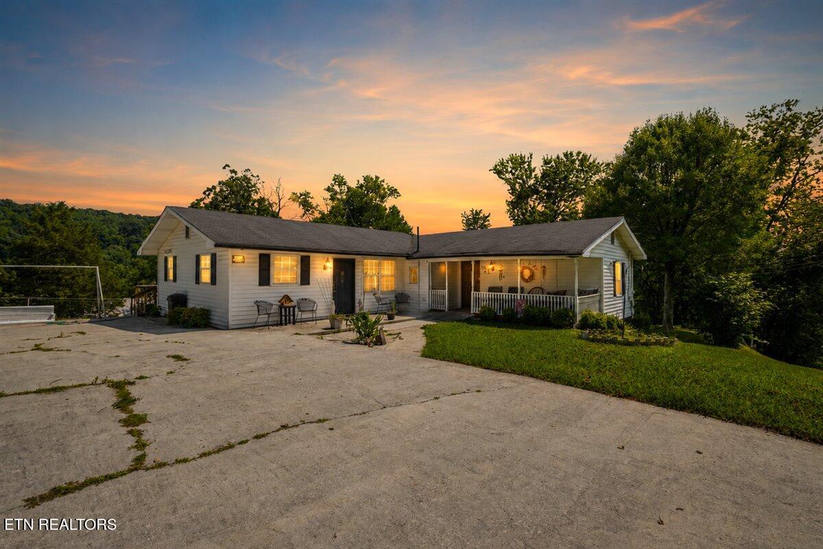 509 W Prospect St, LaFollette
