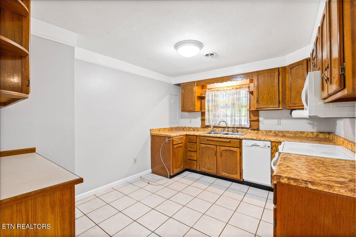 327 McDeerman Rd