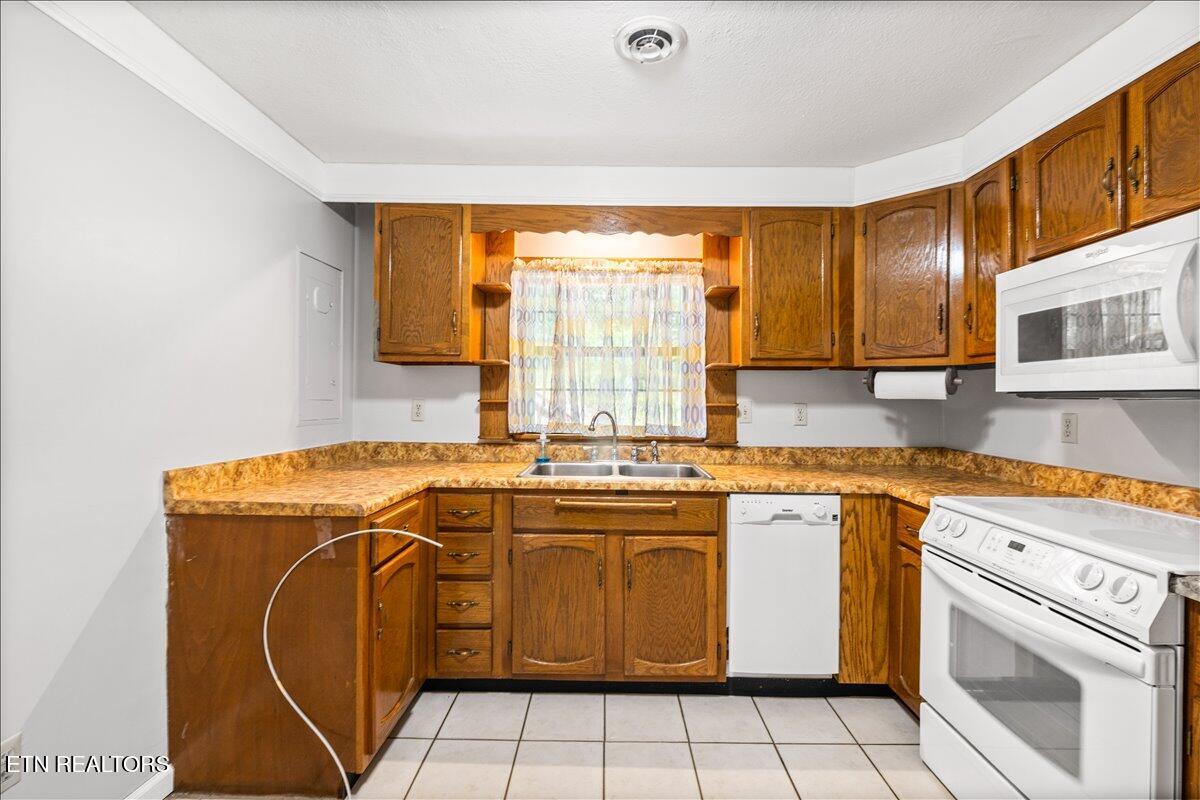 327 McDeerman Rd