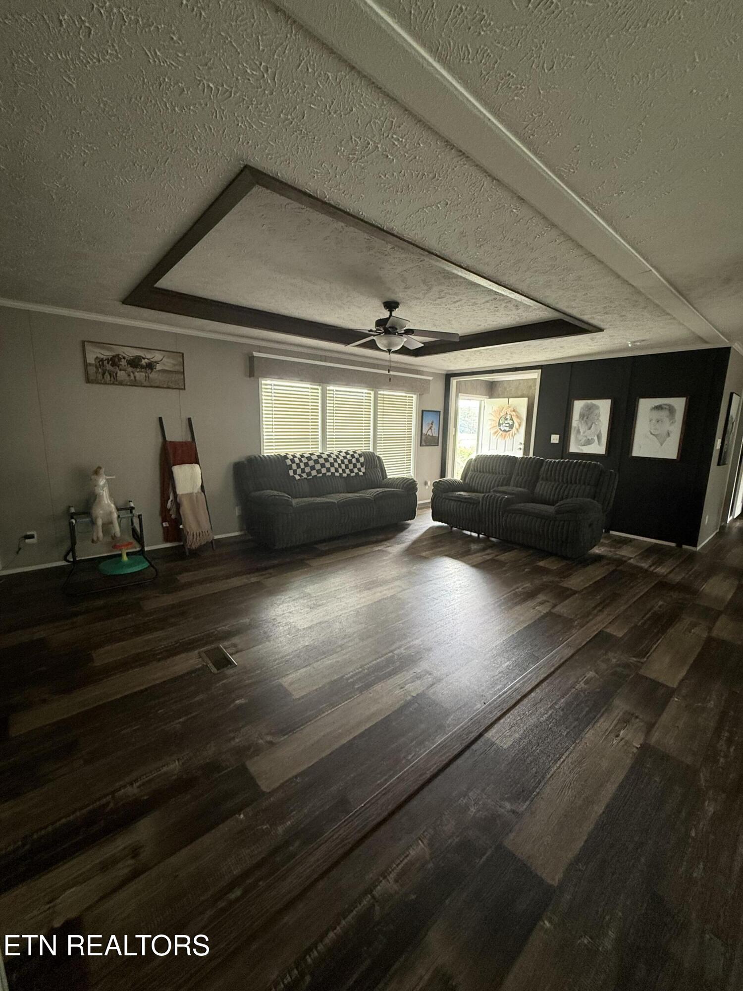 4048 Indian Ridge Rd