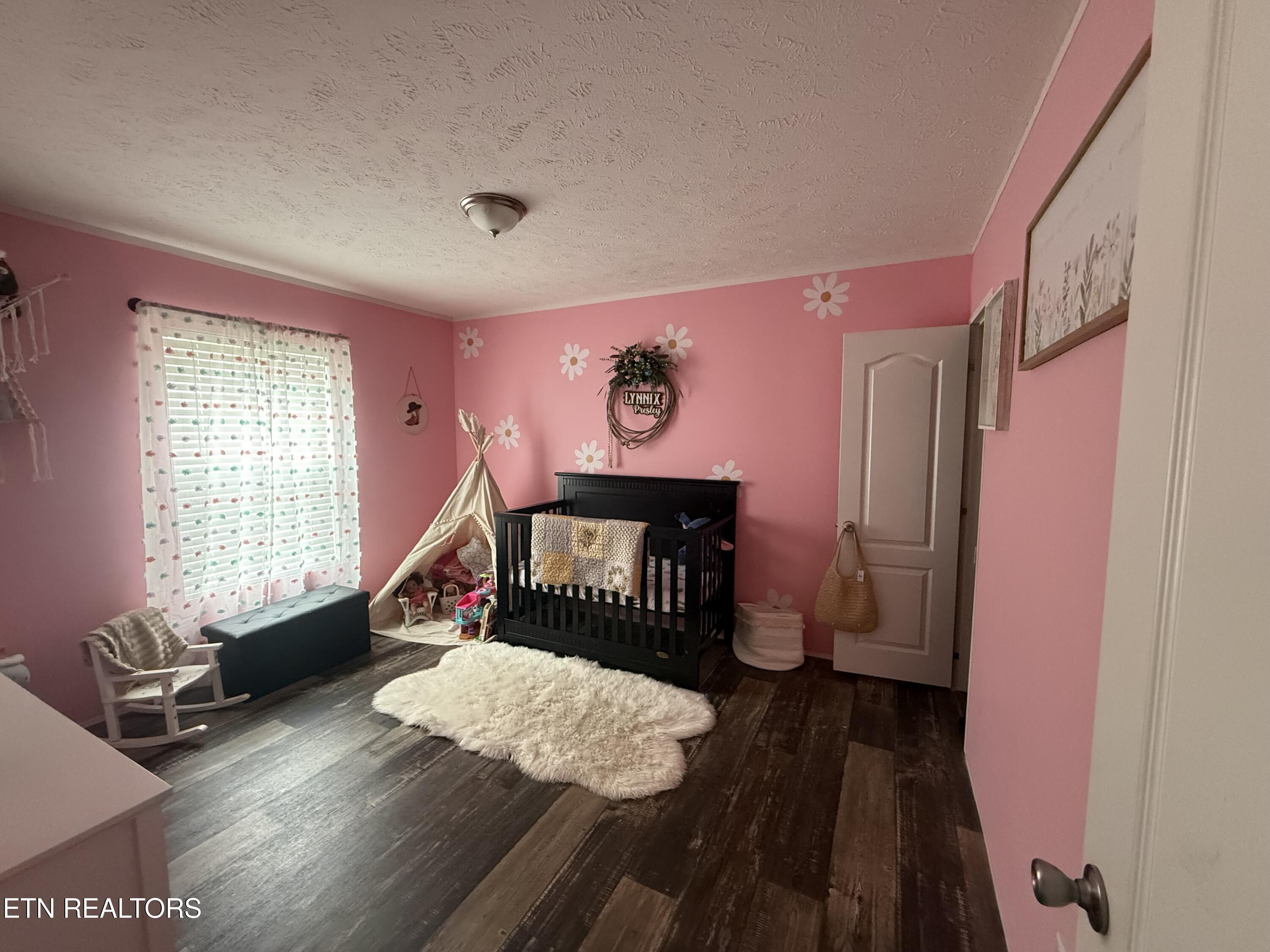 4048 Indian Ridge Rd