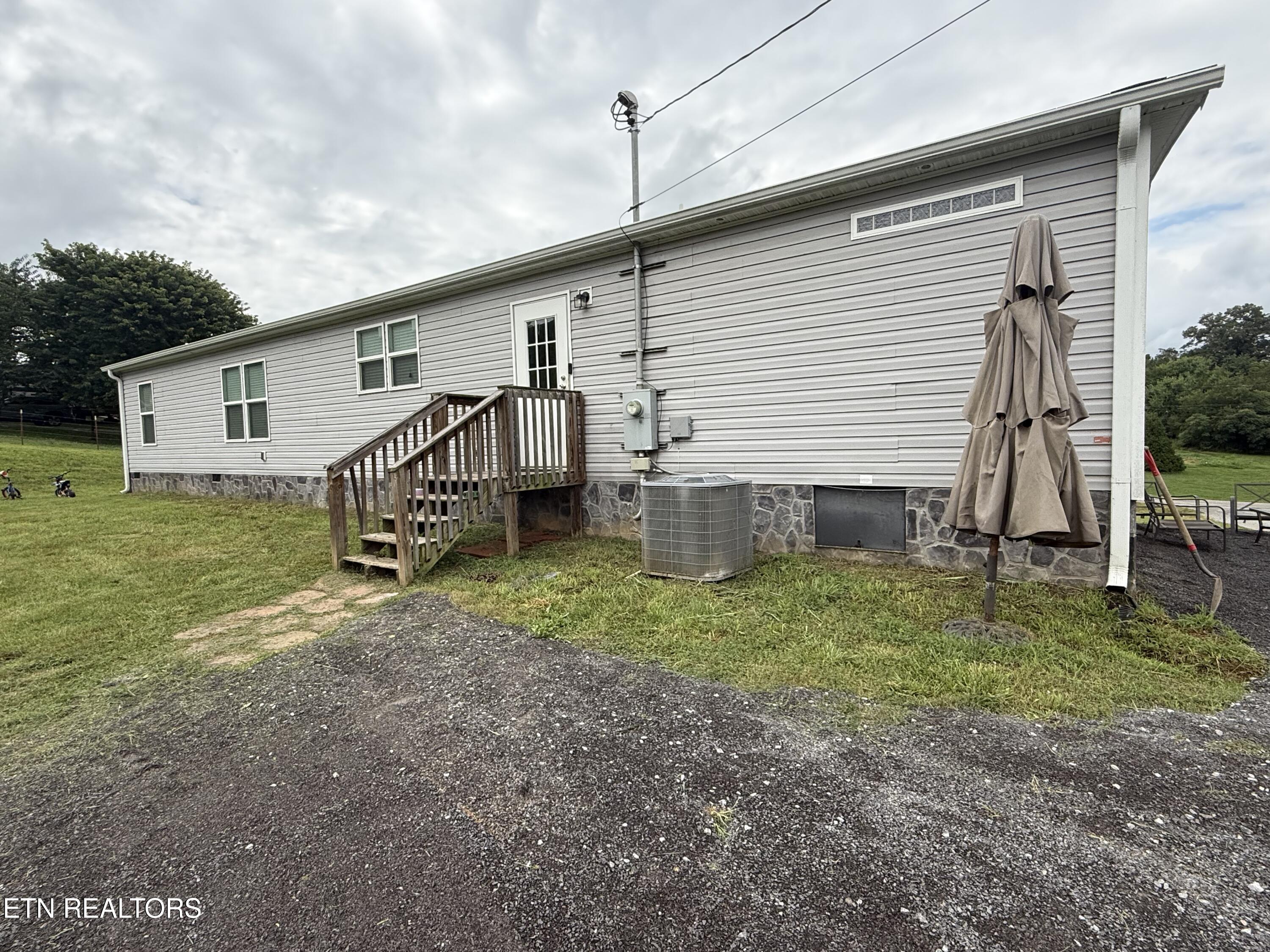 4048 Indian Ridge Rd