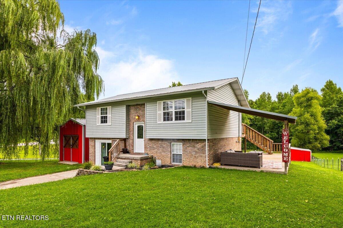 1585 Jeffers Rd