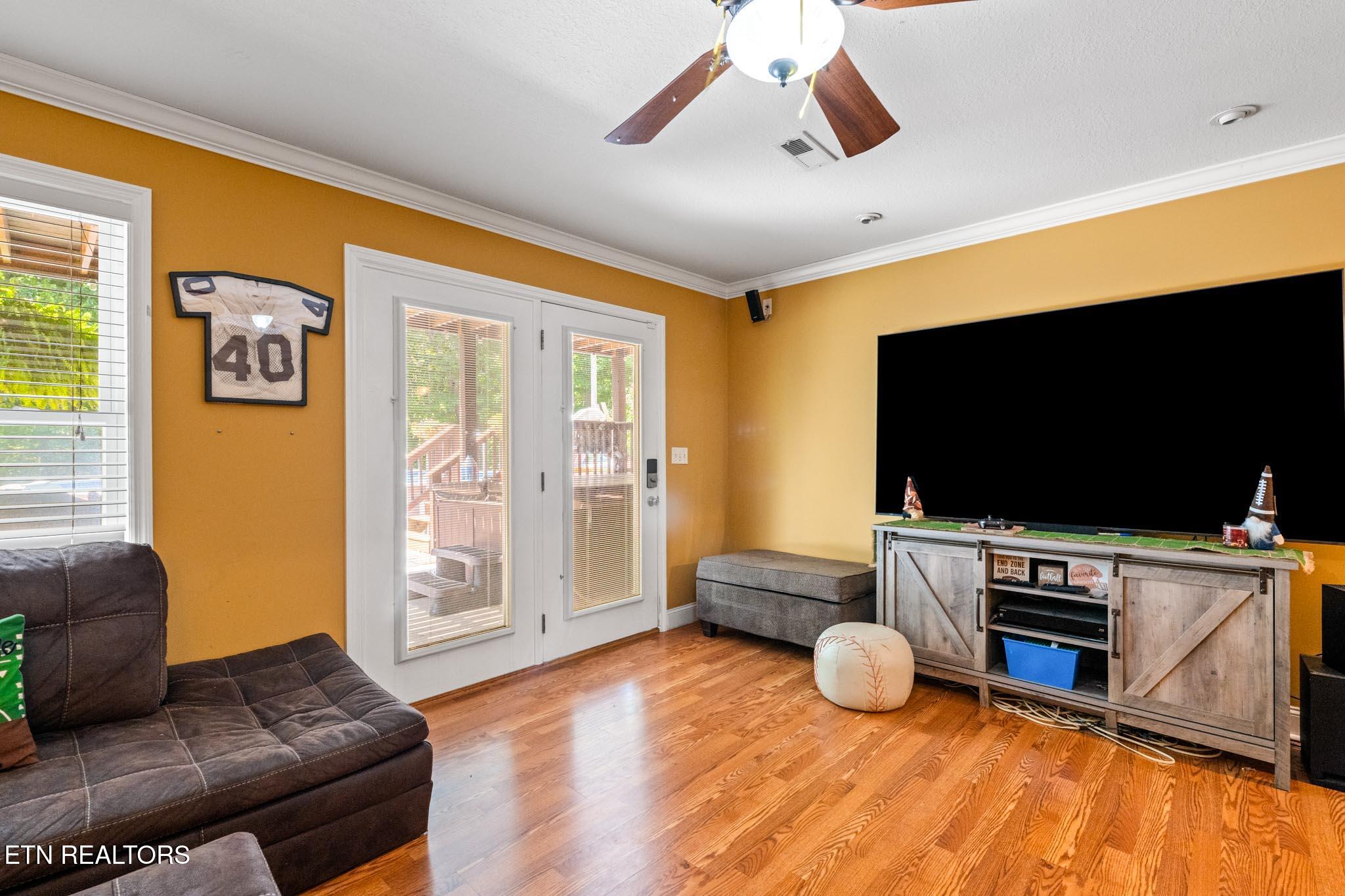 379 Red Hill Rd