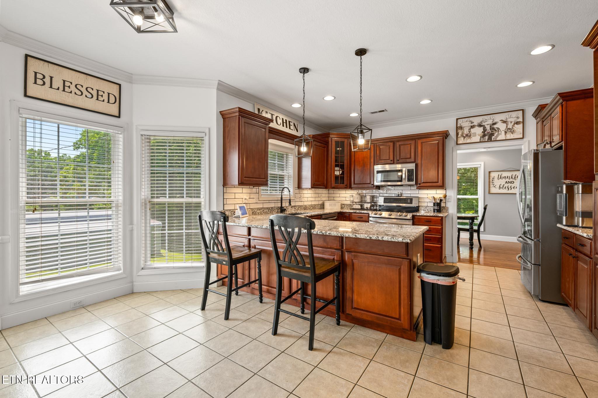 379 Red Hill Rd