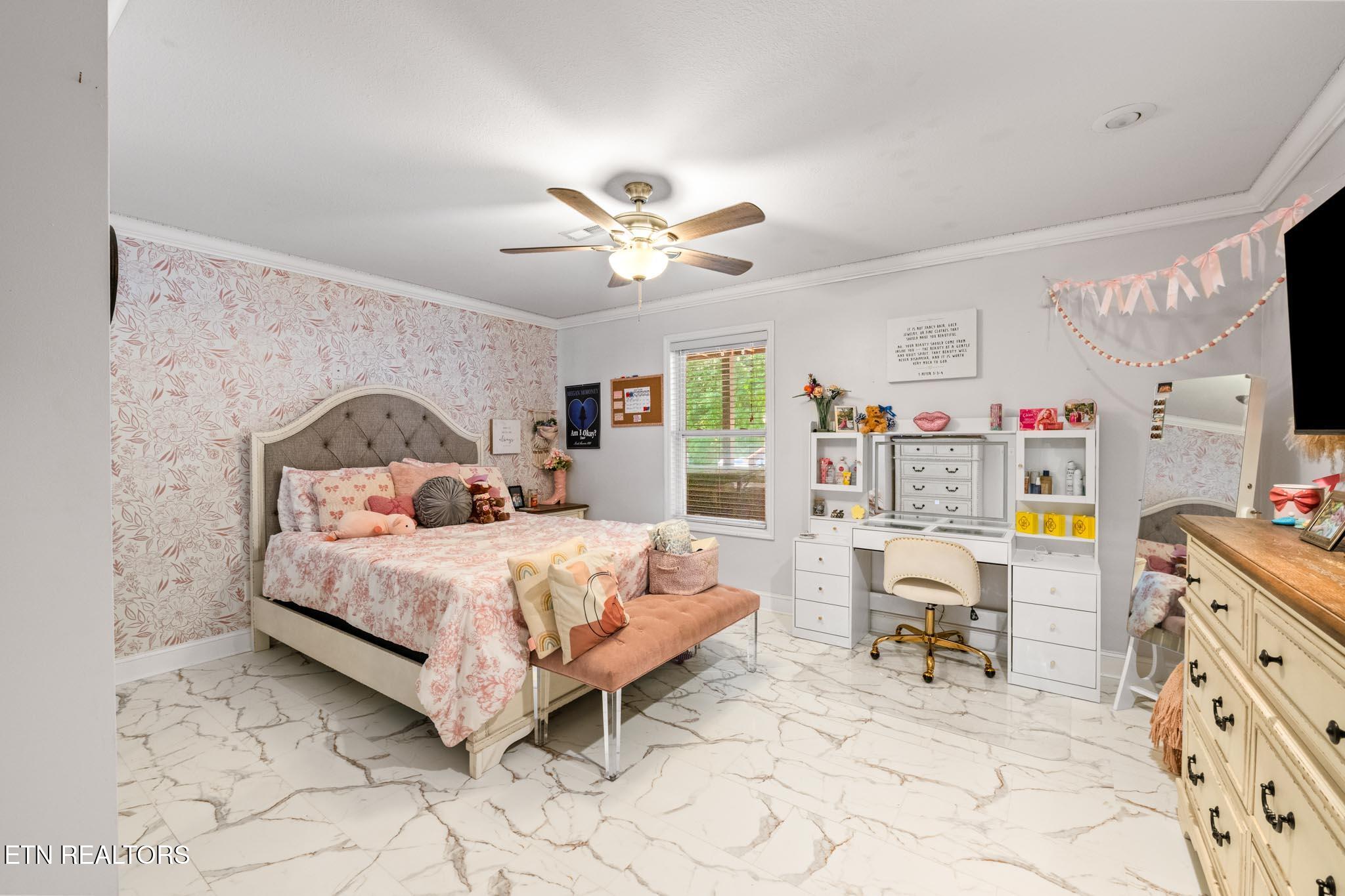 379 Red Hill Rd