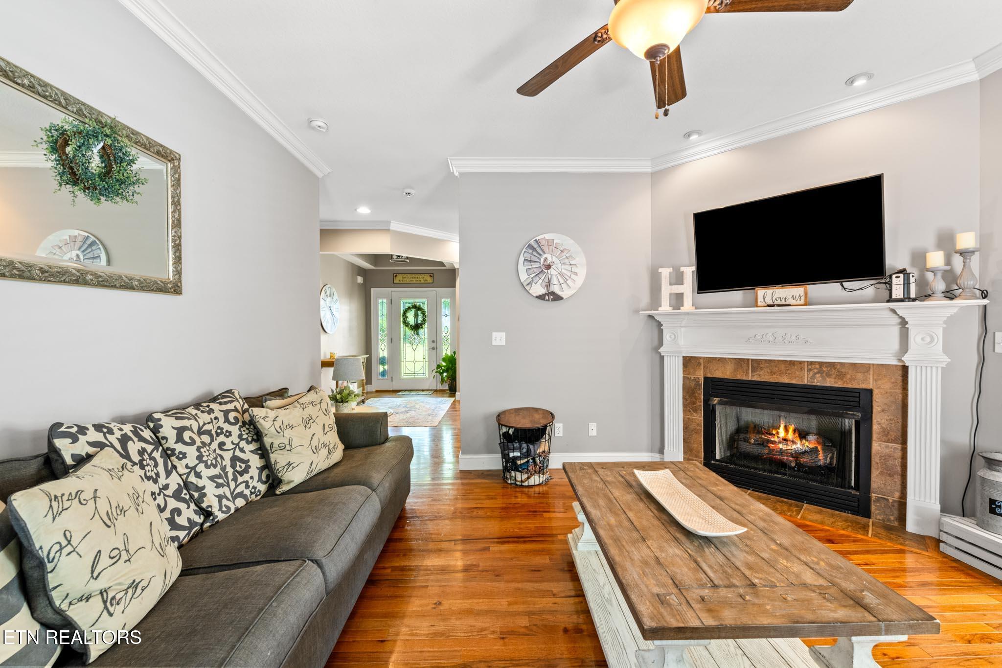 379 Red Hill Rd