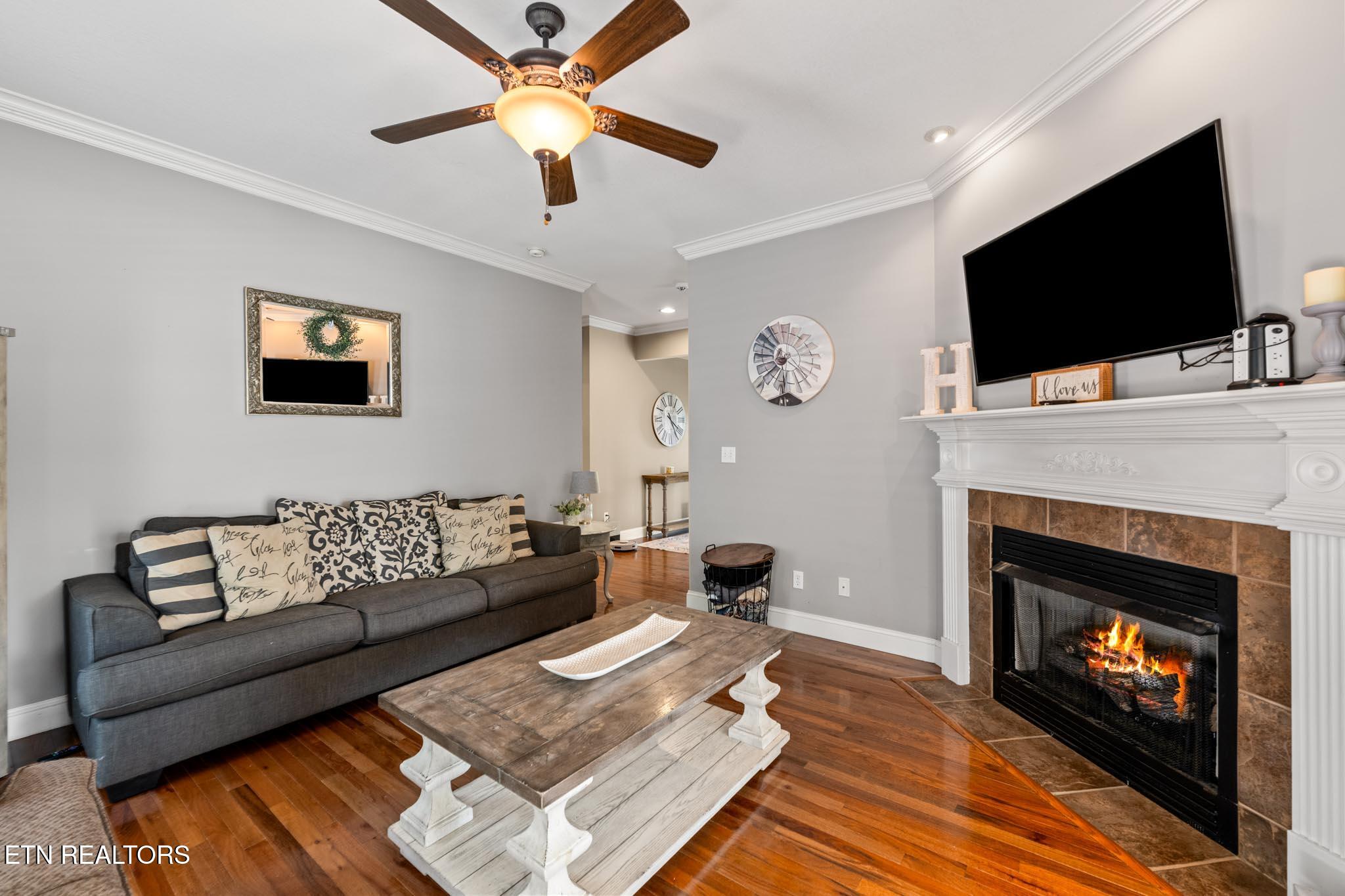 379 Red Hill Rd