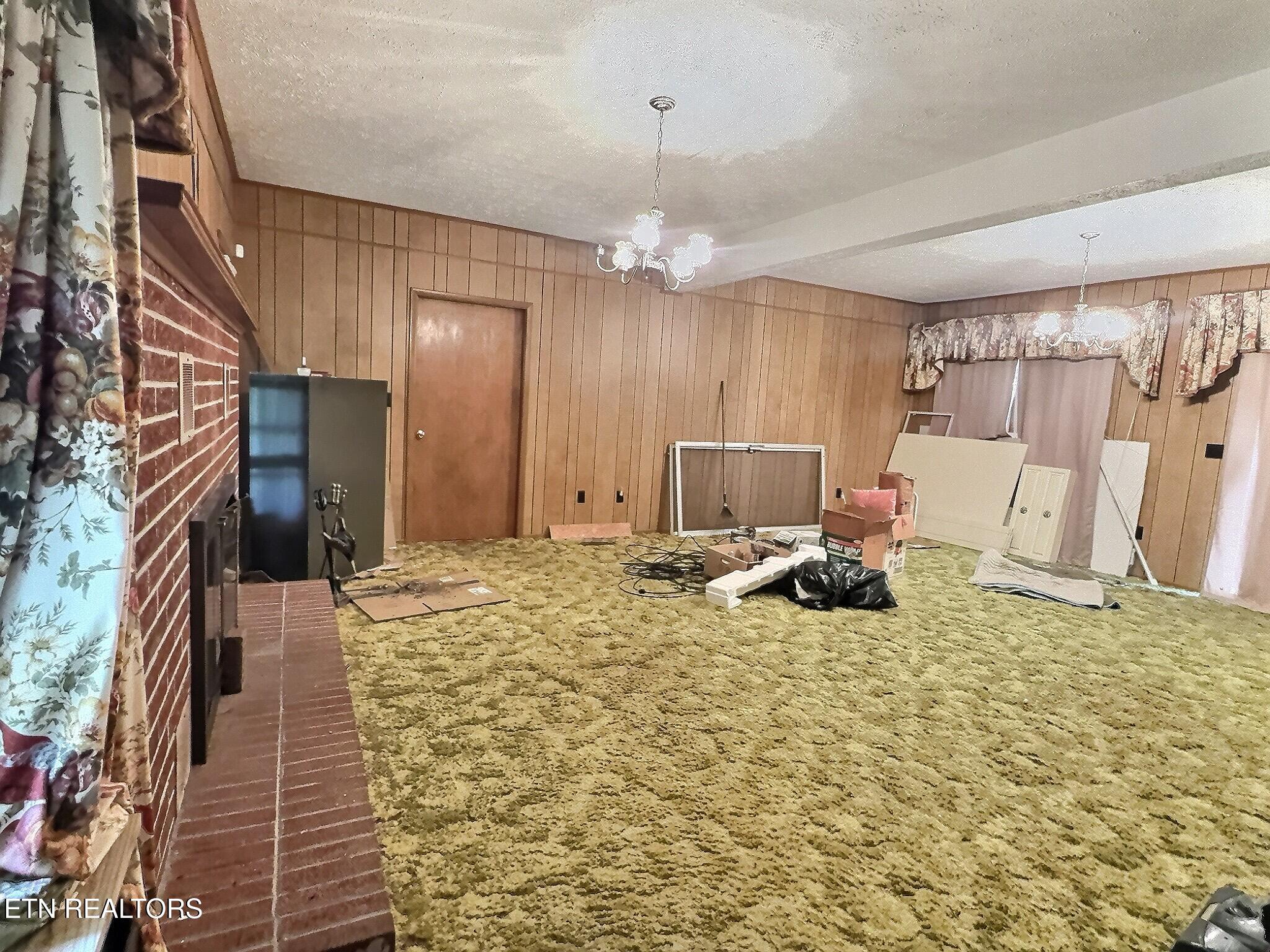 1206 Back Valley Rd, LaFollette