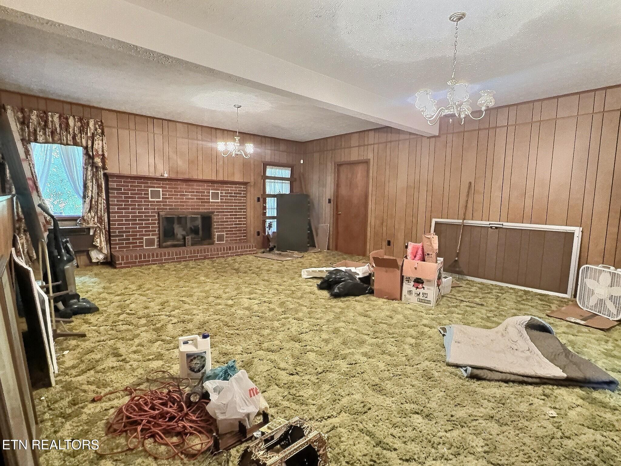 1206 Back Valley Rd, LaFollette