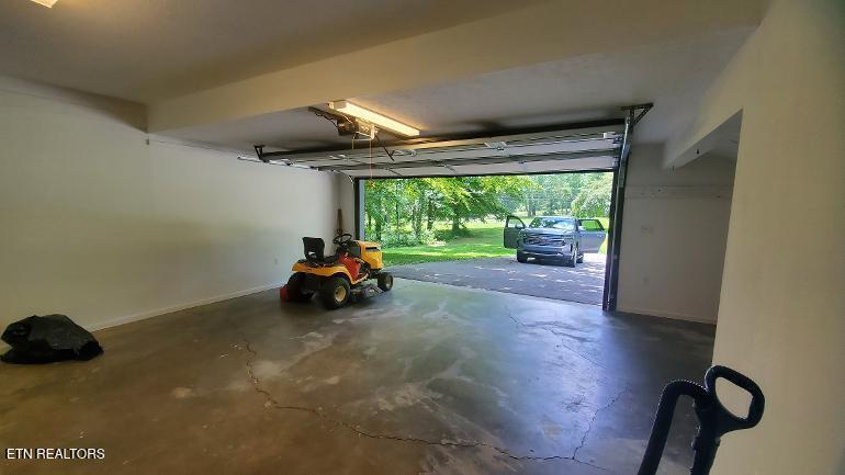 1097 Cooper Lake Rd