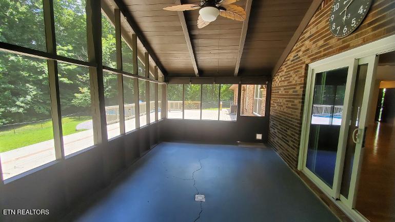 1097 Cooper Lake Rd