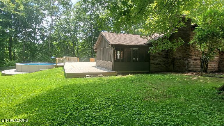 1097 Cooper Lake Rd