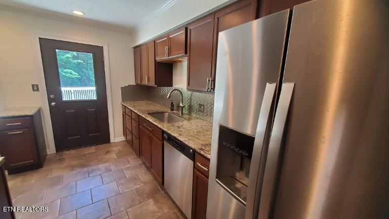 1097 Cooper Lake Rd