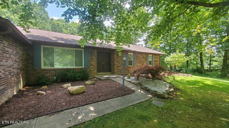 1097 Cooper Lake Rd