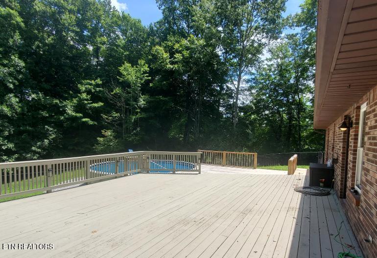 1097 Cooper Lake Rd