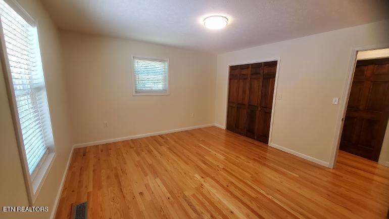 1097 Cooper Lake Rd