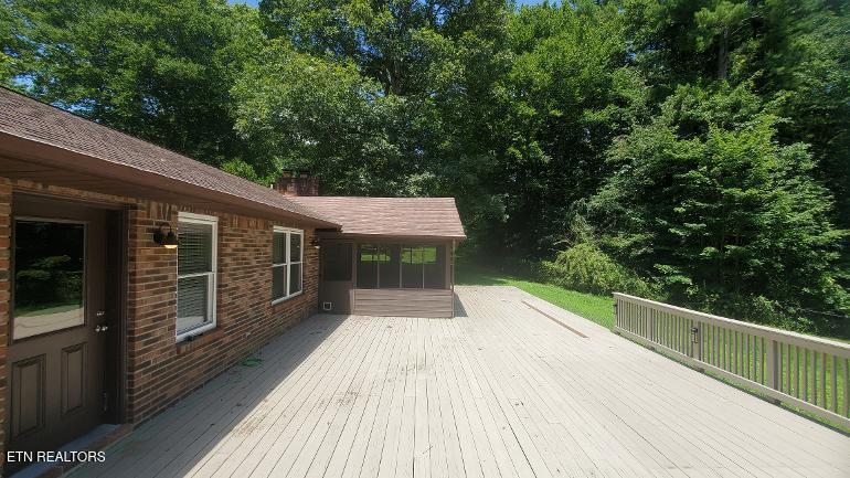 1097 Cooper Lake Rd