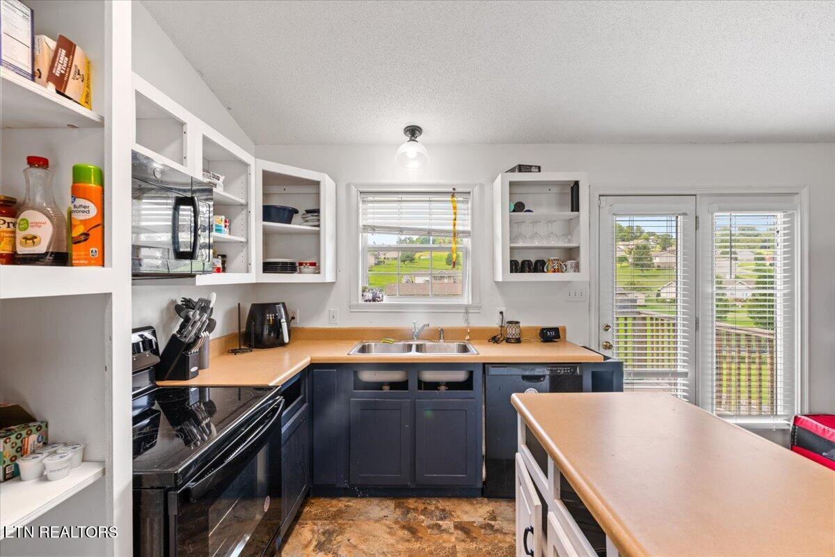 315 Dogwood Rd