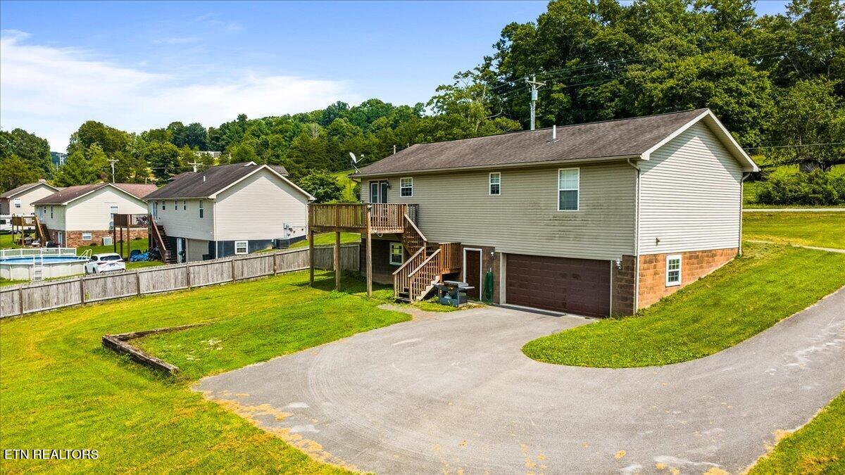 315 Dogwood Rd
