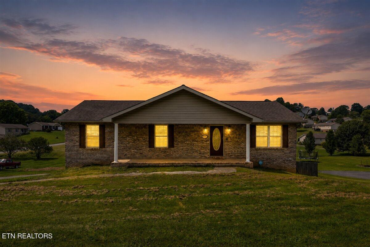 315 Dogwood Rd