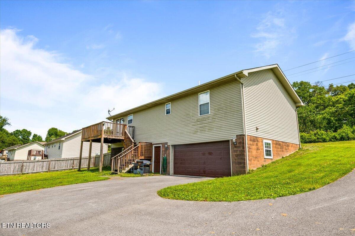 315 Dogwood Rd