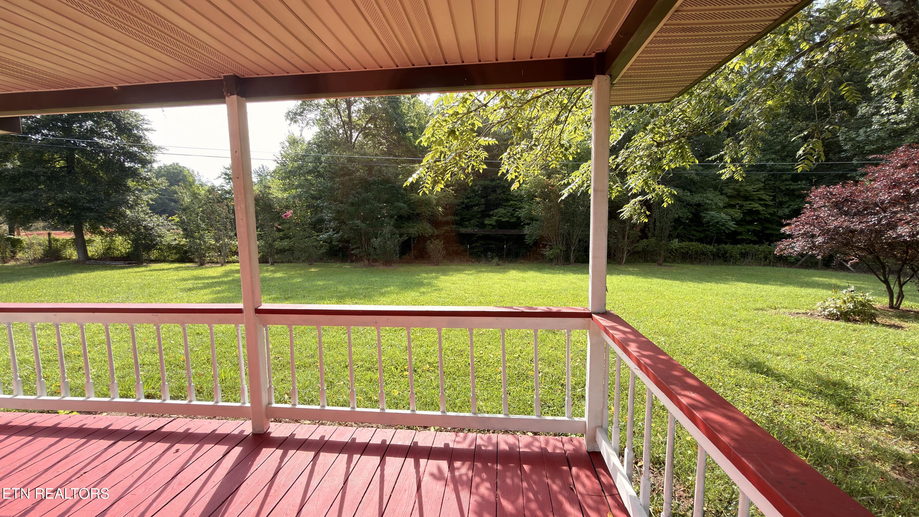 420 Black Oak Rd
