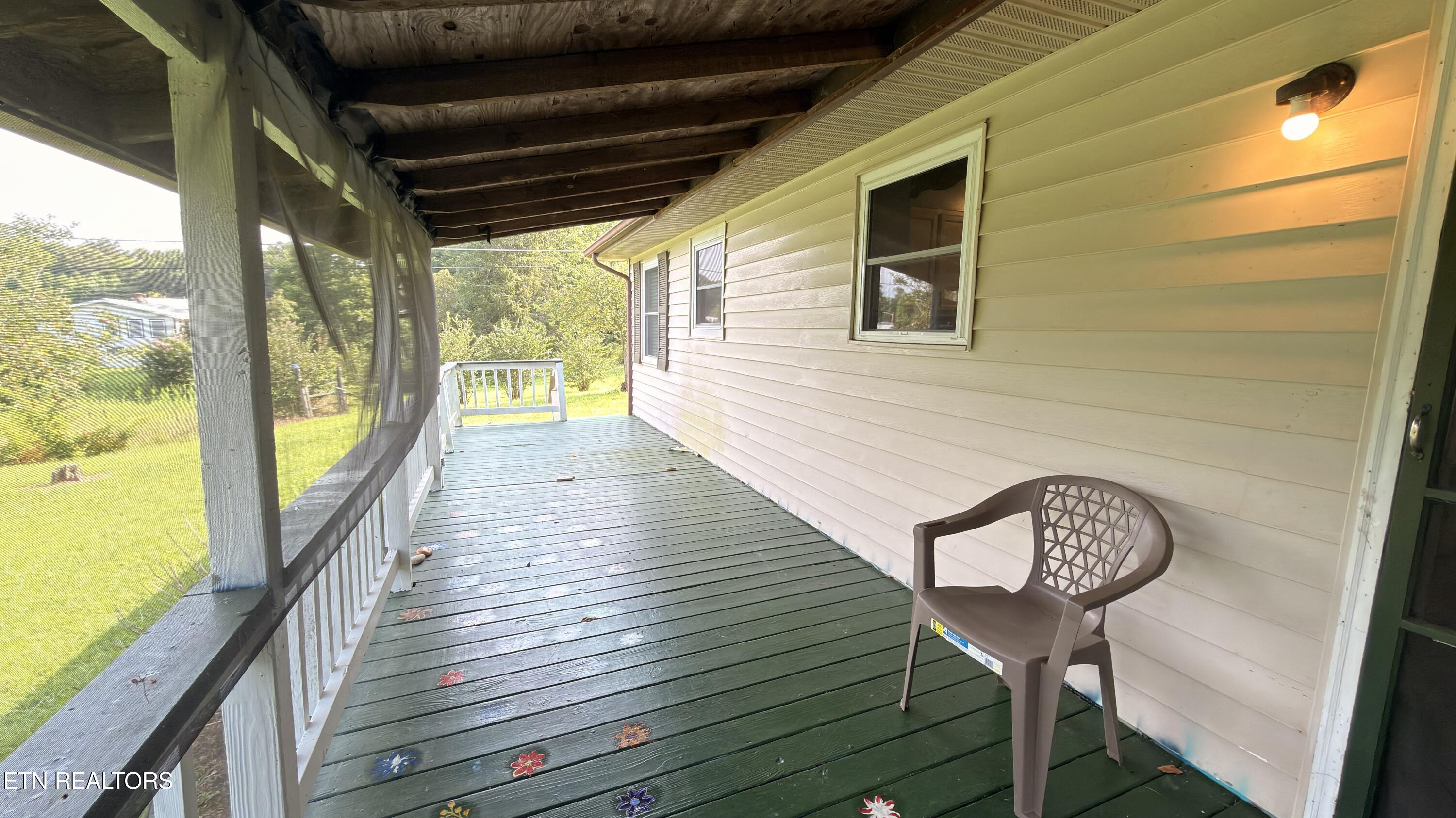 420 Black Oak Rd