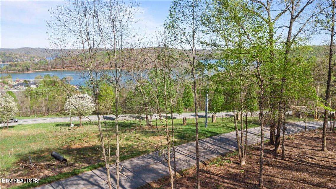 Demory Rd, LaFollette