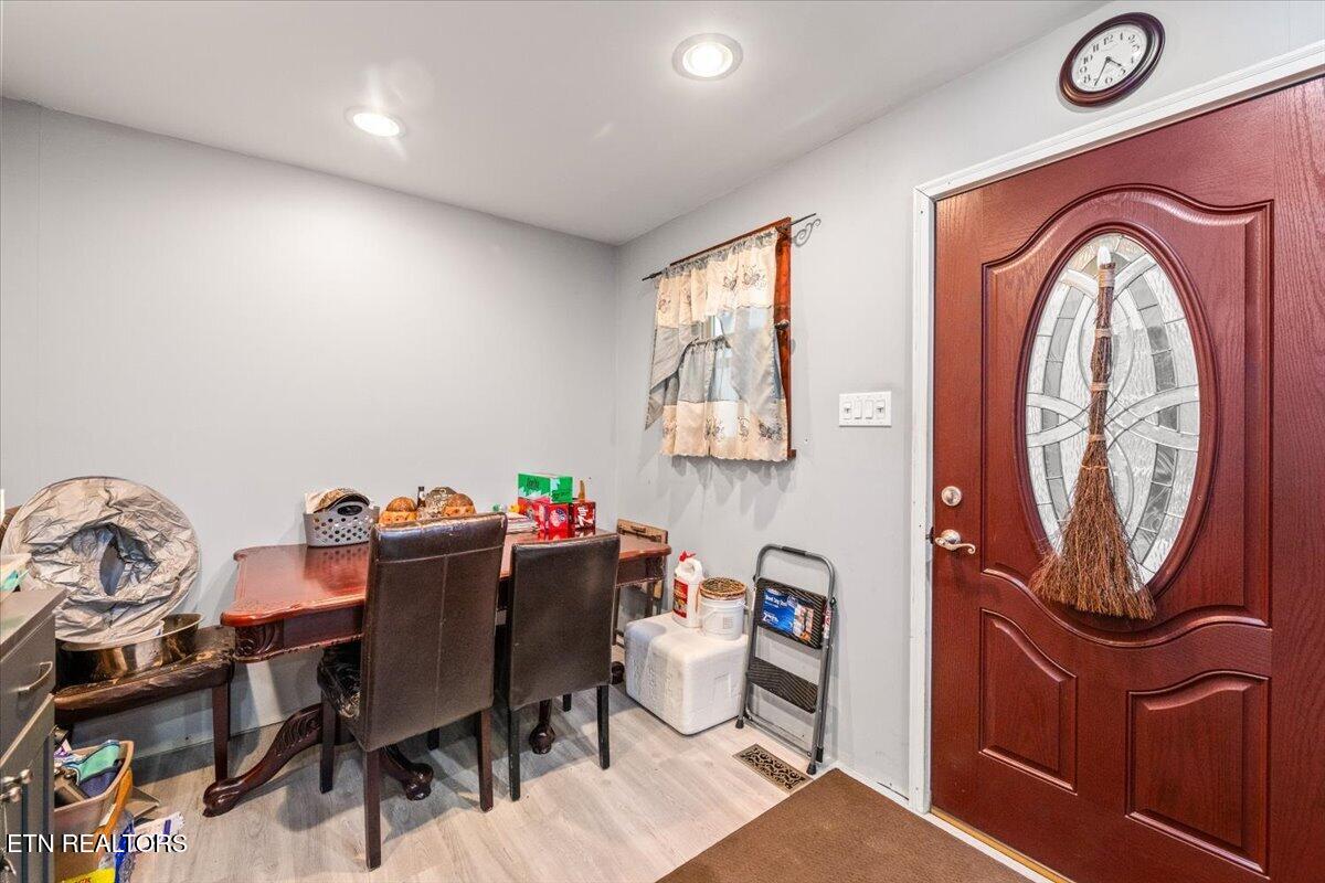 205 Kitts Rd