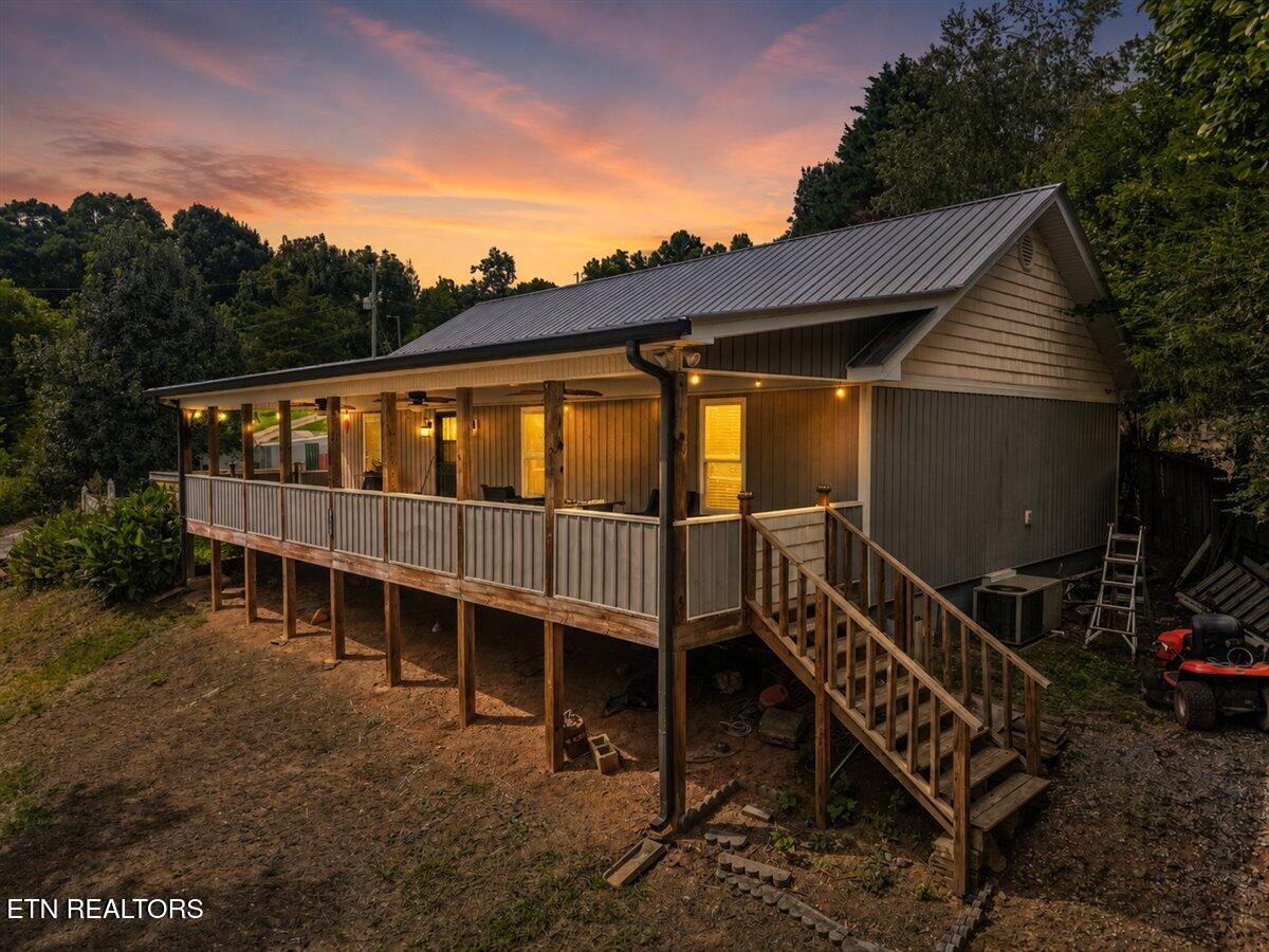 205 Kitts Rd