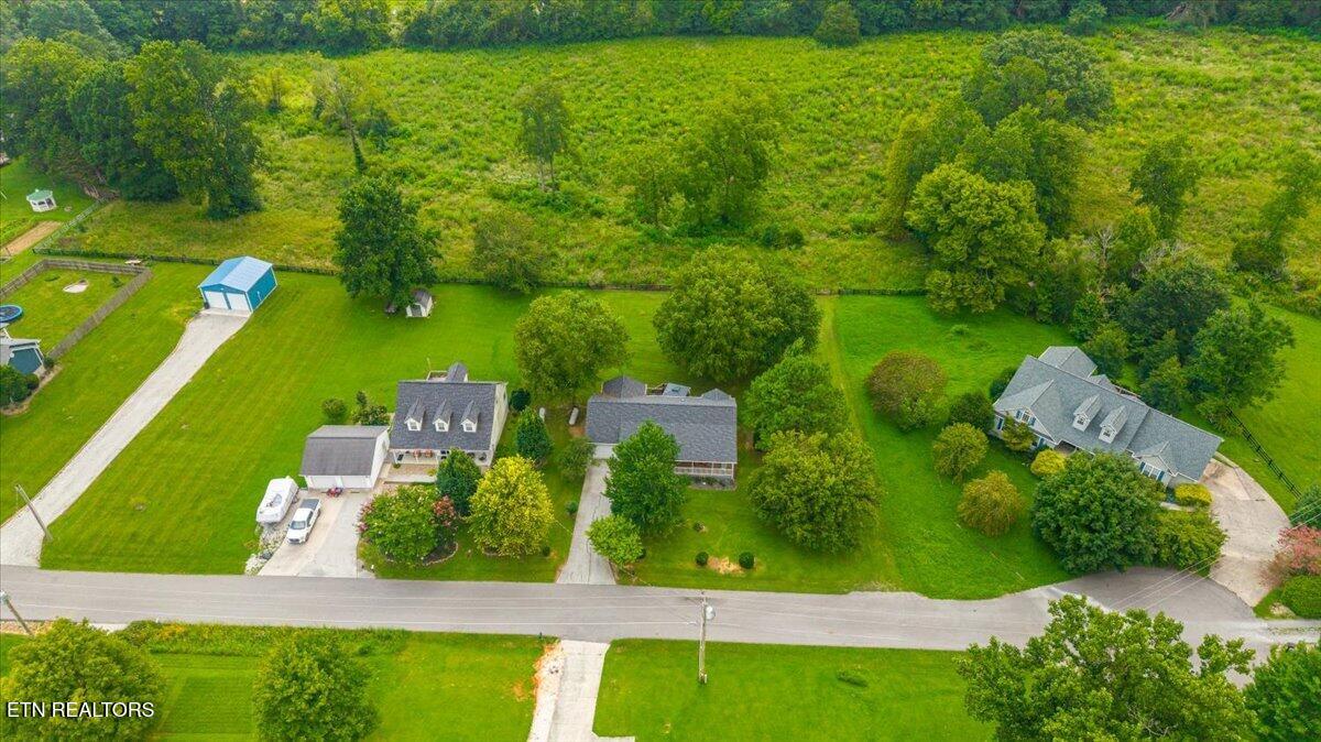 205 Matthew Lane, LaFollette