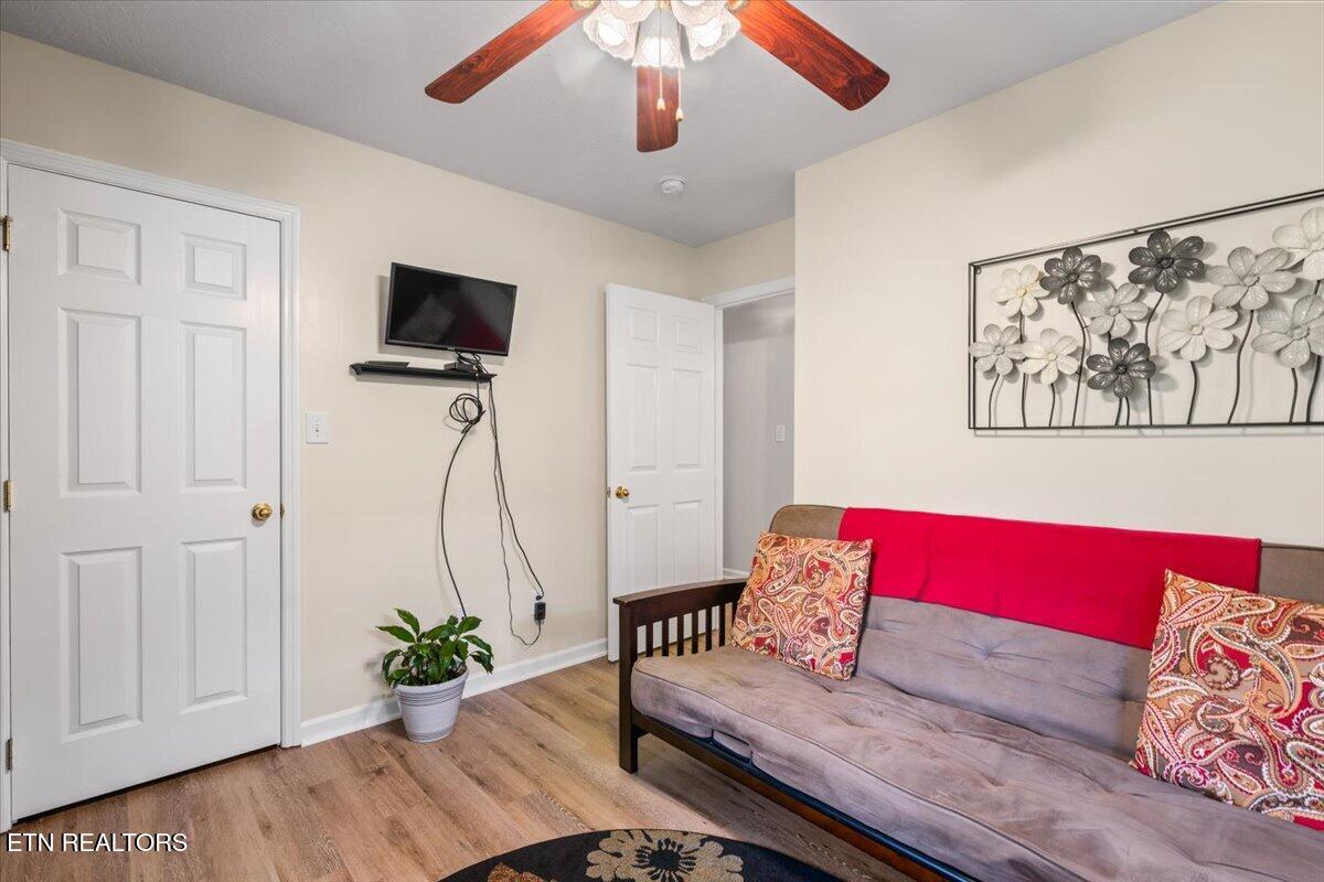 205 Matthew Lane, LaFollette