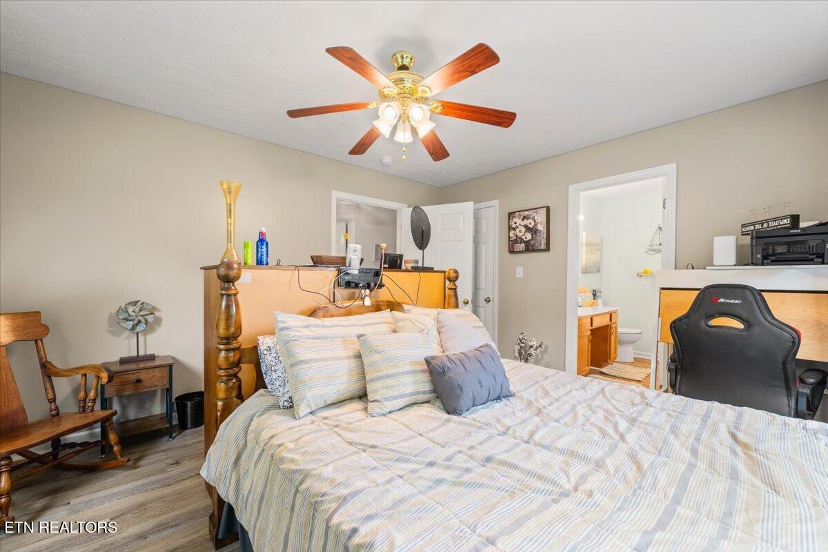 205 Matthew Lane, LaFollette