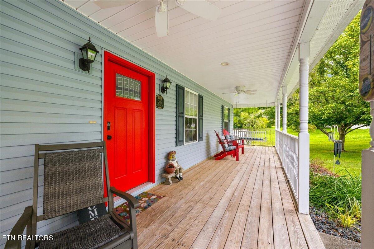 205 Matthew Lane, LaFollette
