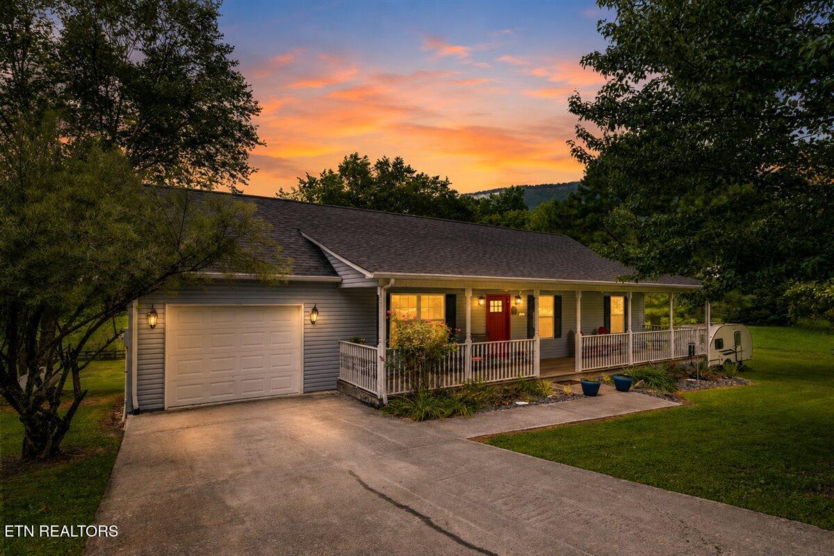 205 Matthew Lane, LaFollette