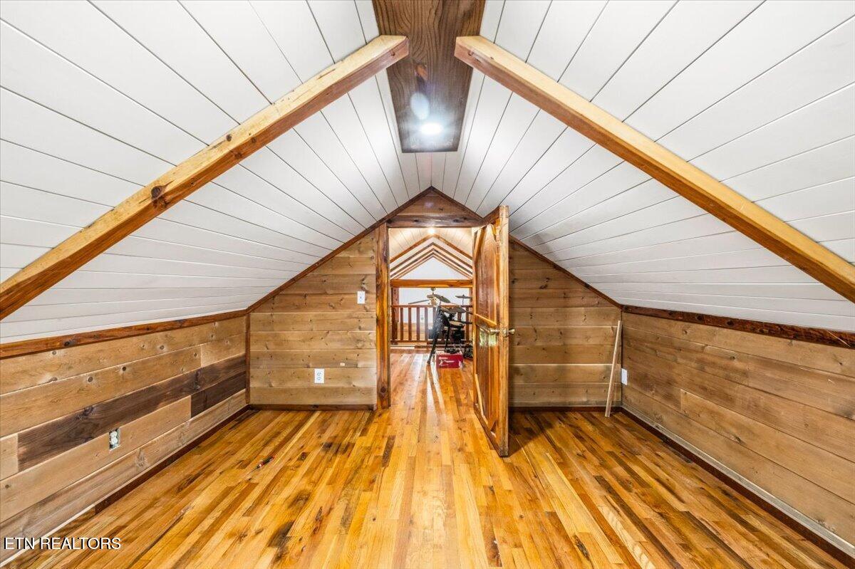 696 Young Rd, LaFollette