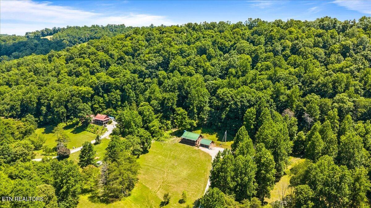 696 Young Rd, LaFollette